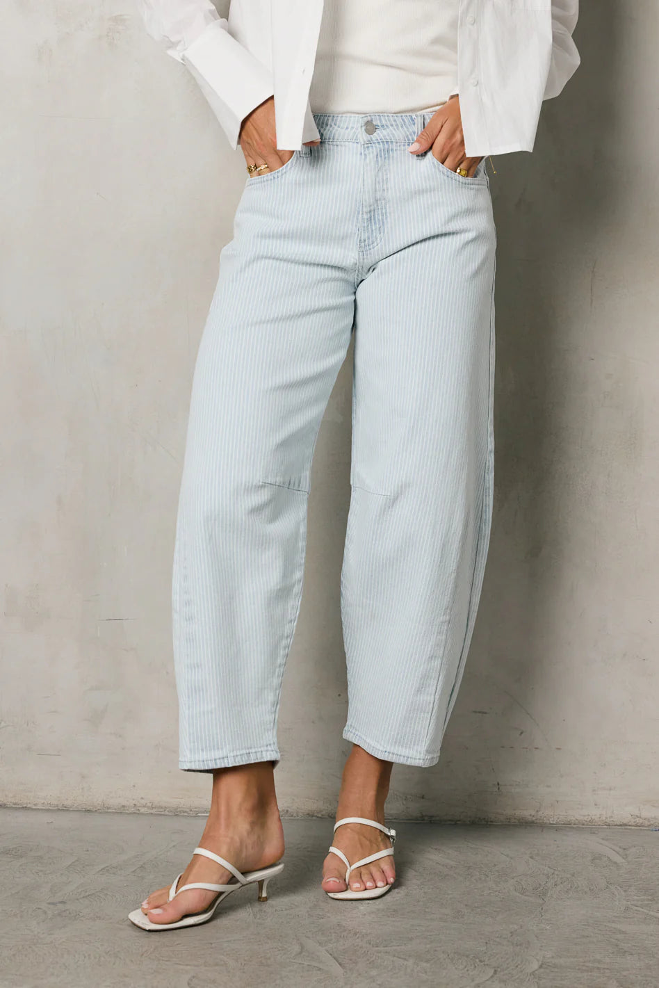 Striped Barrel Jeans C449