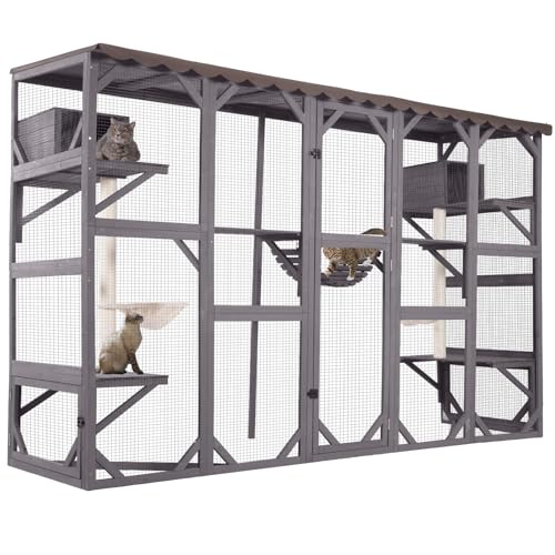 Outdoor Wooden Cat Enclosure with Scratching Posts B11408