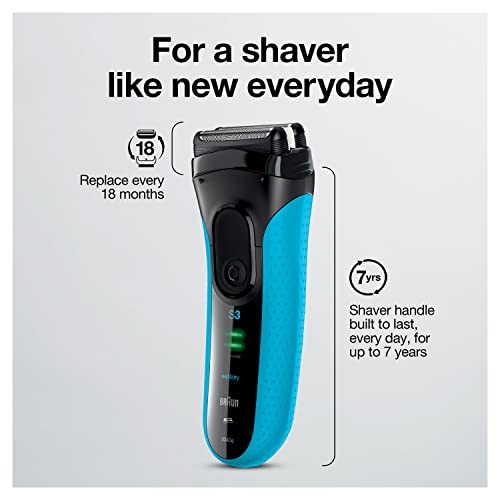 Blue/Black Electric Foil Shaver W549881
