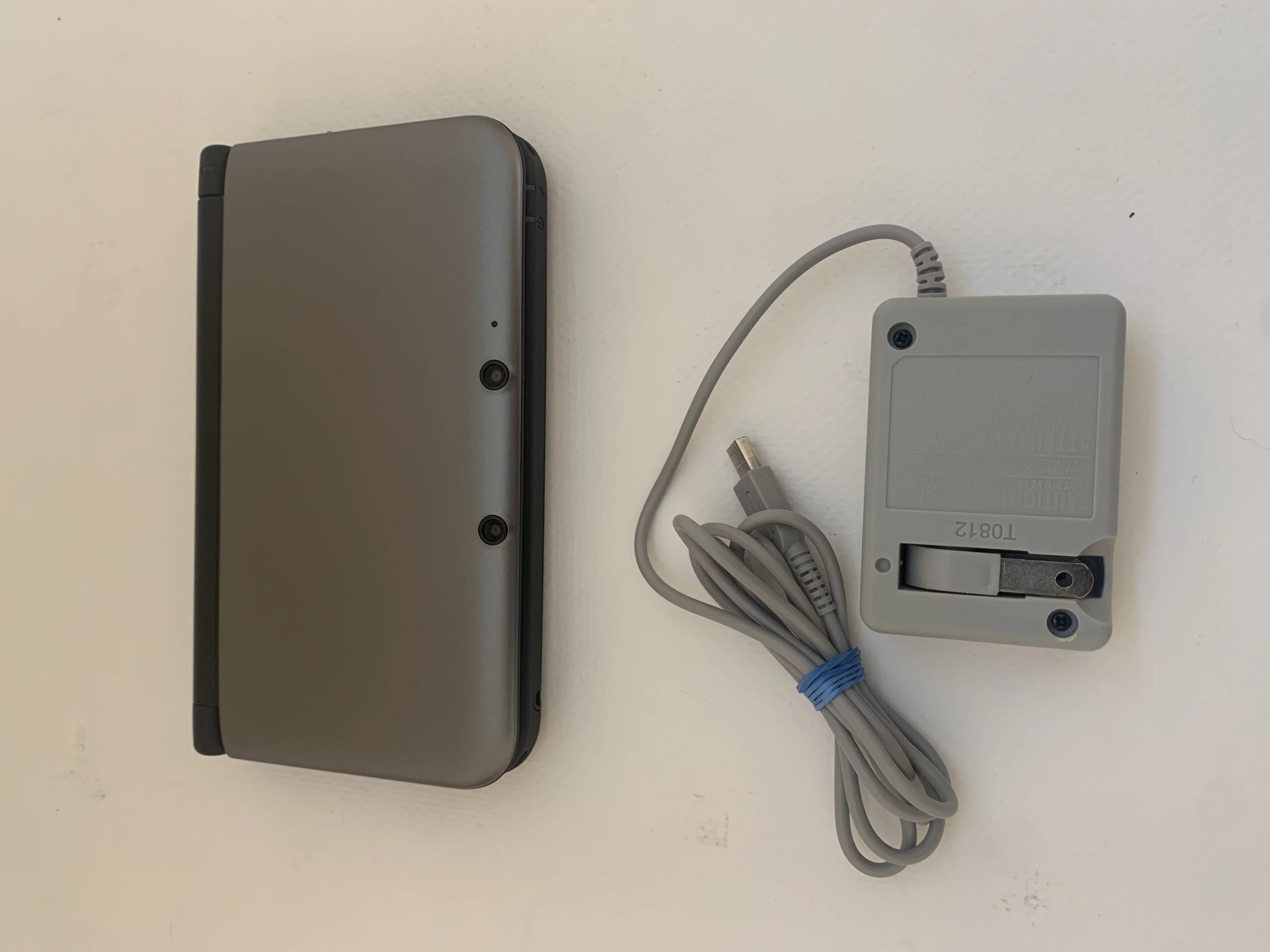 Used Nintendo 3DS XL Gun Metal Video Game Console with Stylus, Charger and 16 GB SD Memory Card X8315