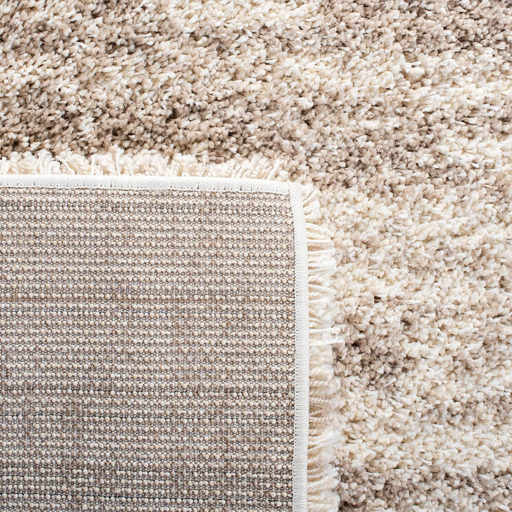 Ivory & Beige 5'3" x 7'6" Area Rug Y35235