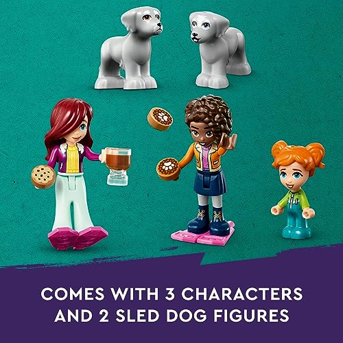 Building Toy Set with 3 Dolls and 2 Dog Characters J2634