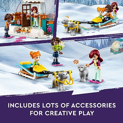 Building Toy Set with 3 Dolls and 2 Dog Characters J2634