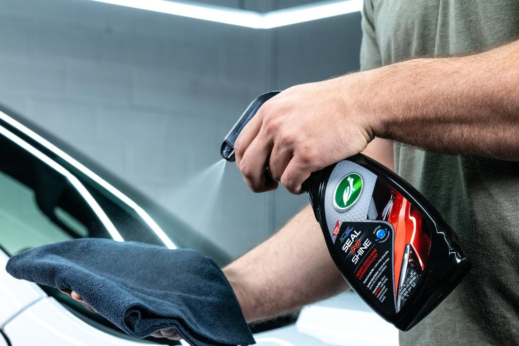 Hybrid Sealant Spray Wax Hydrophobic Fused With Carnauba (500ml) M961