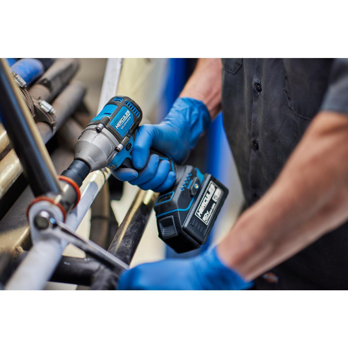 20V Brushless Cordless 1/2 in. Compact Impact Wrench U90792