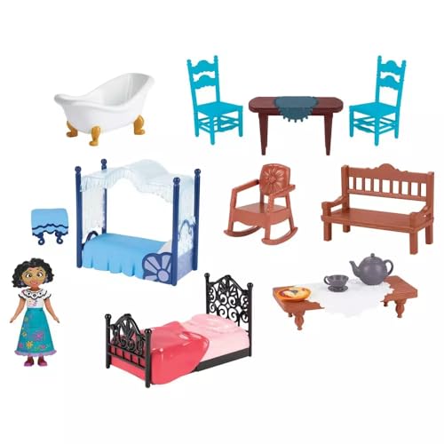 Magical Madrigal House Playset with Mirabel Doll & 14 Accessories A323