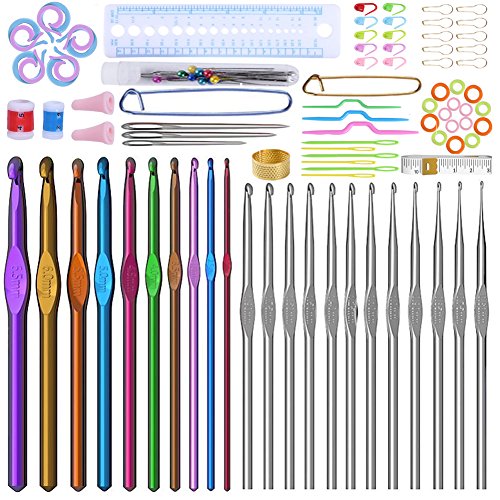 9 Ergonomic Crochet Hooks Set with Case O388190