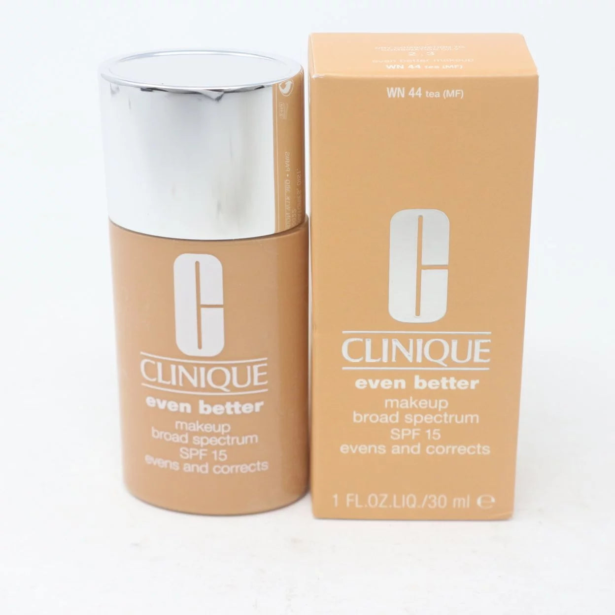 1.0 oz Even Better Makeup SPF 15 Butterscotch U489897