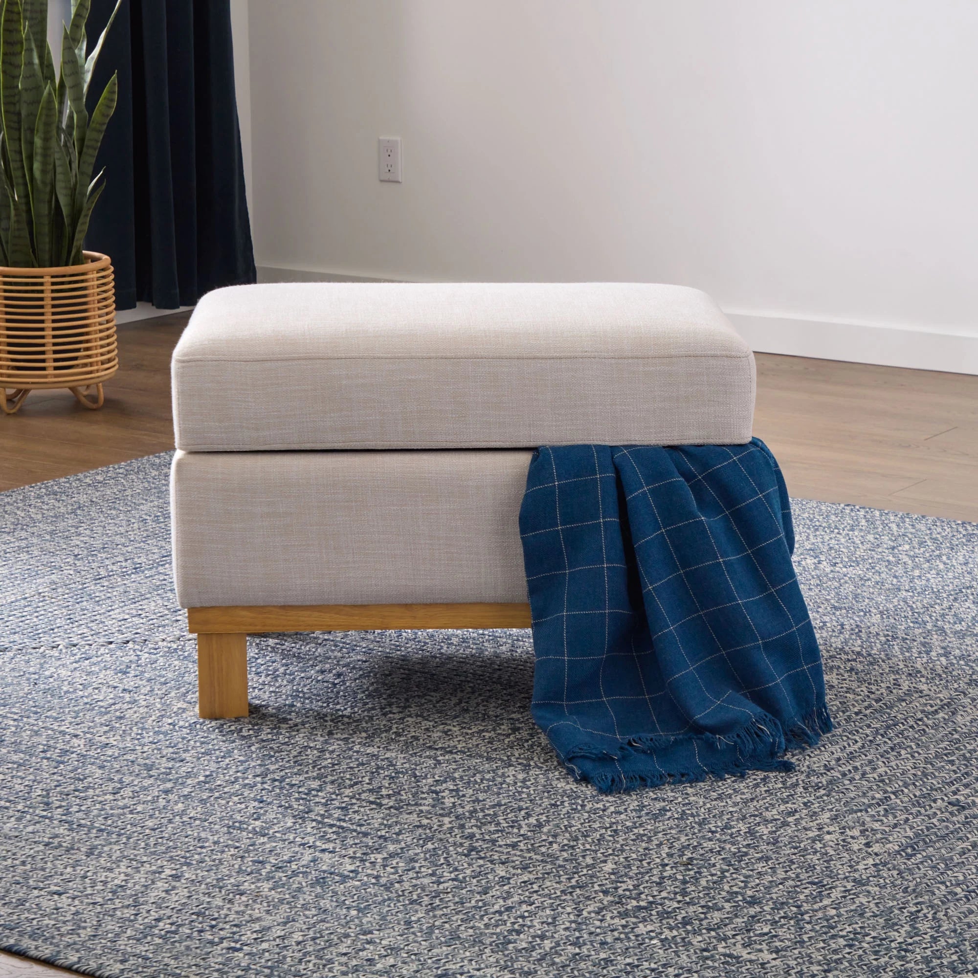 Upholstered Wood Base Storage Ottoman N986