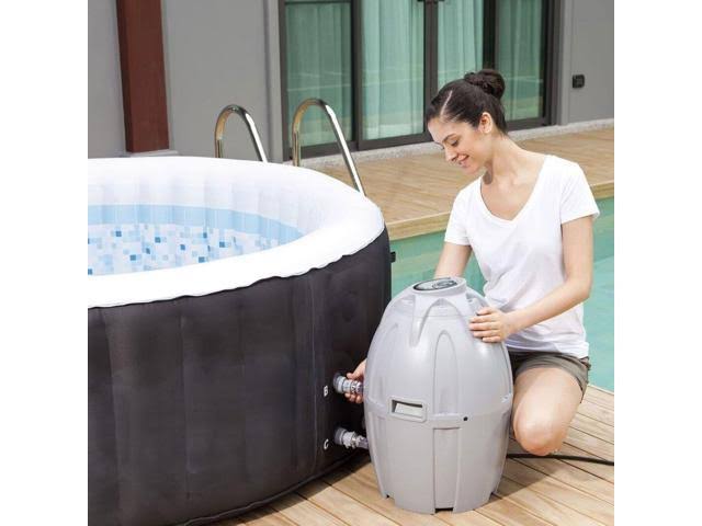 Inflatable Hot Tub Spa with Chlorine Sanitizer Kit V923