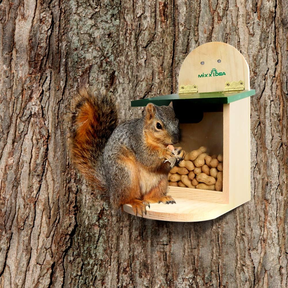 Wooden Squirrel Feeder Box with Umbrella Q158212