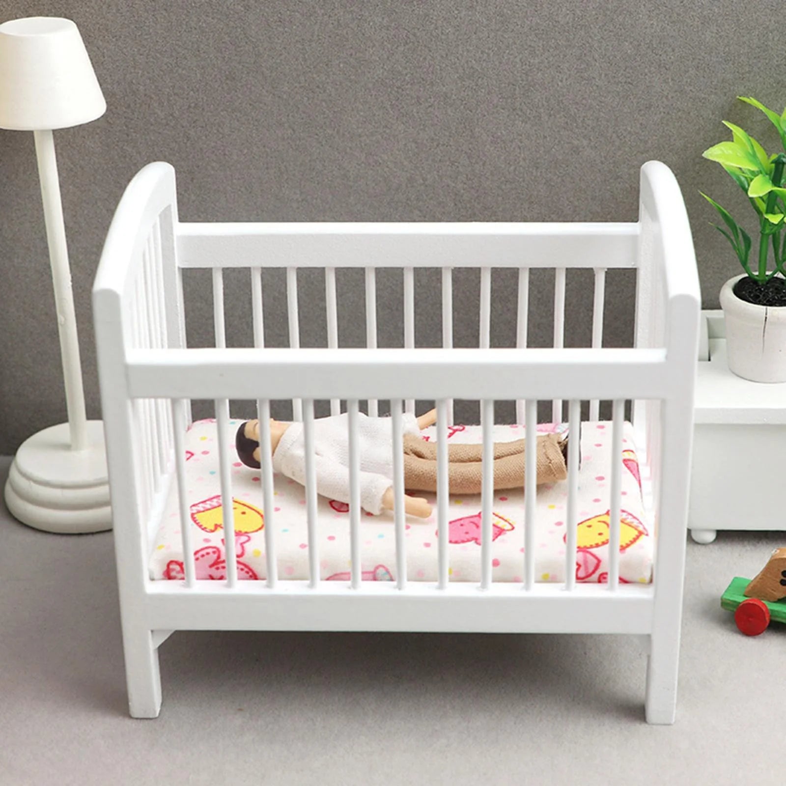 1/12 Scale Wooden Crib Furniture Set Y9983