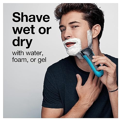 Blue/Black Electric Foil Shaver W549881