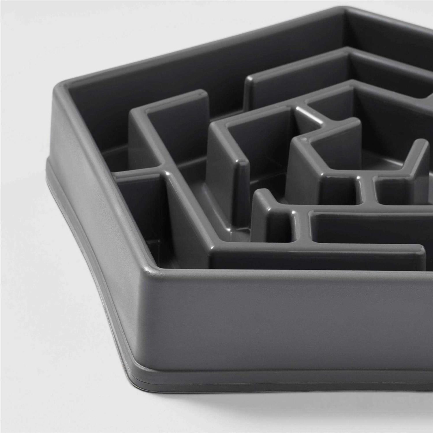 Slow Eat Maze Dog Bowl 4 Cup P87350