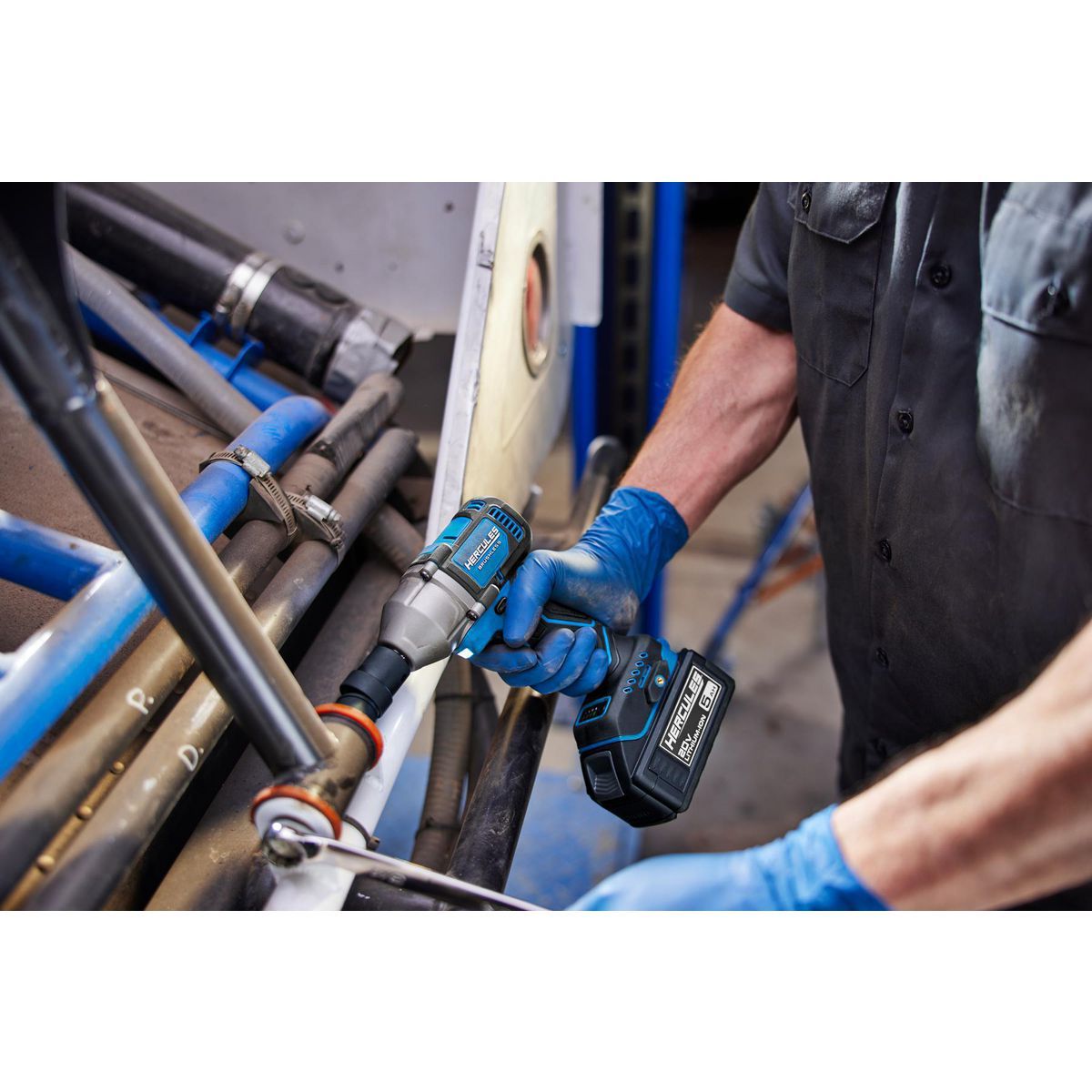 20V Brushless Cordless 1/2 in. Compact Impact Wrench U90792