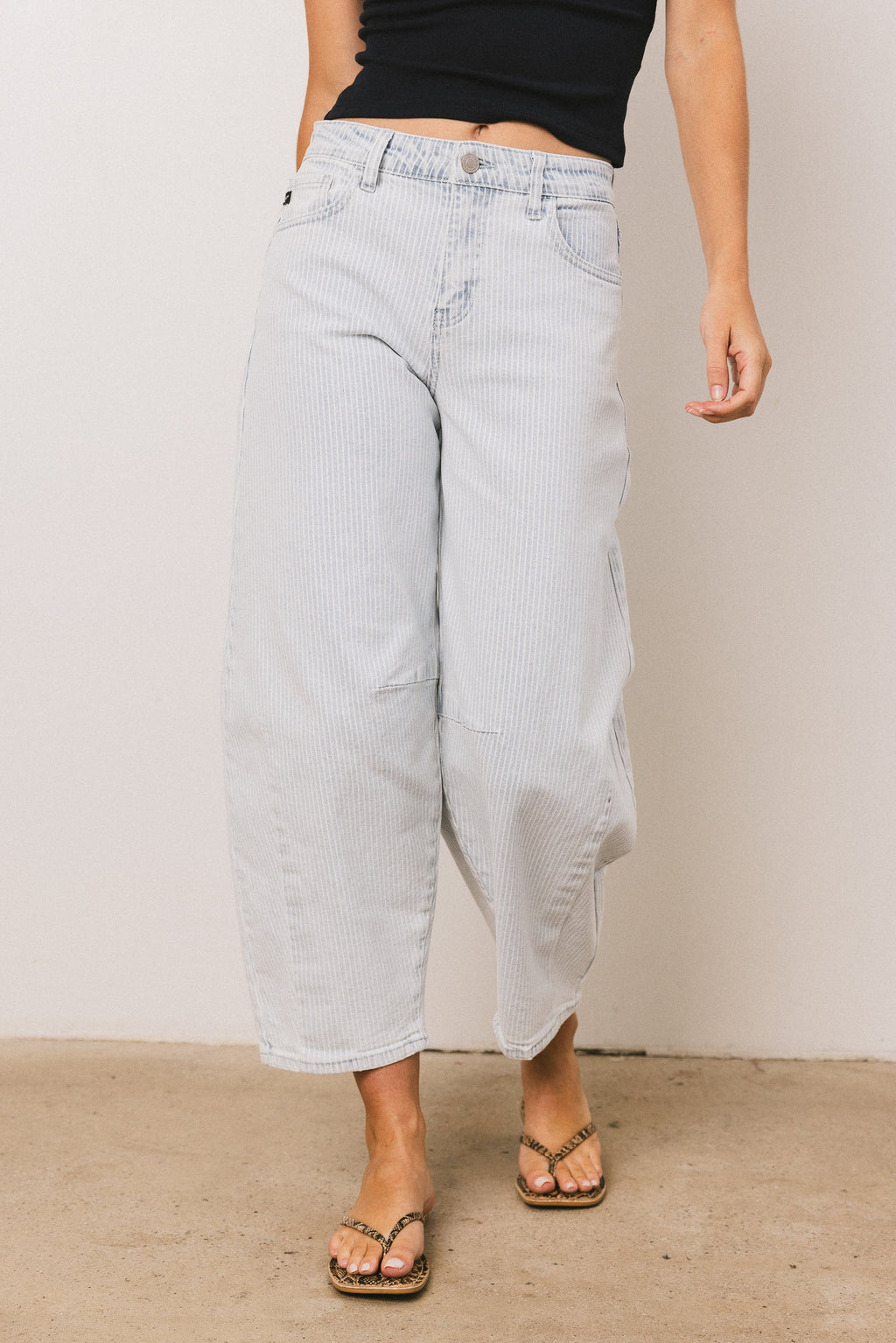 Striped Barrel Jeans C449