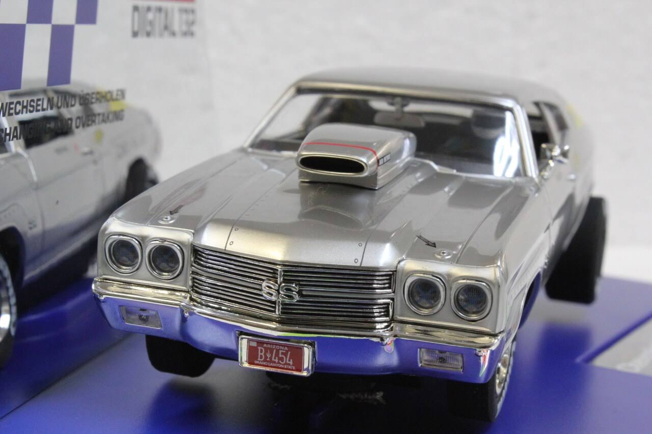 1:32 Slot Car R7838