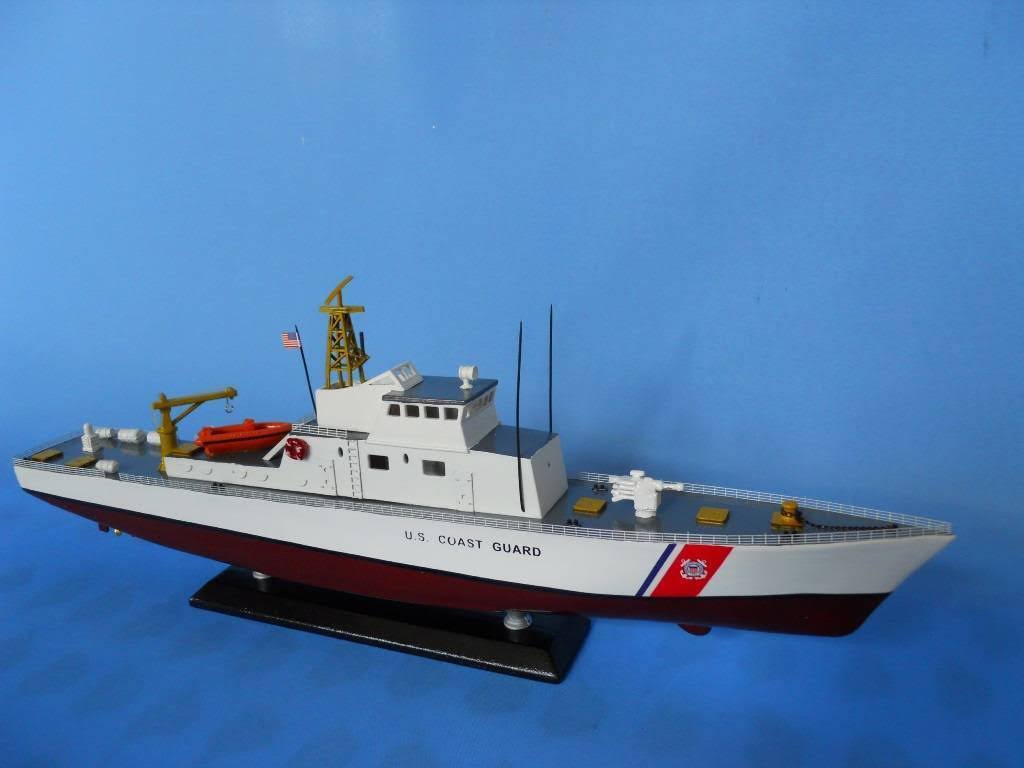 USCG Coastal Patrol Boat 18 Wooden Model Boat I13666
