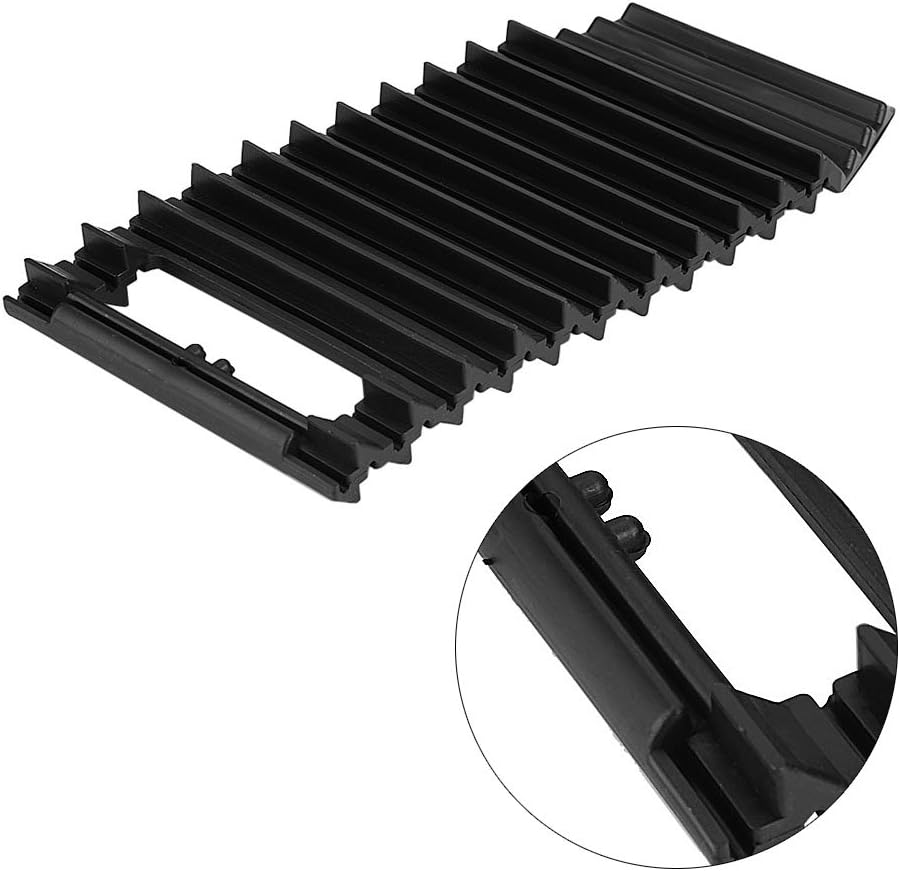 Pack of 2 Car Wheel Anti Skid Tire Traction Mat E319