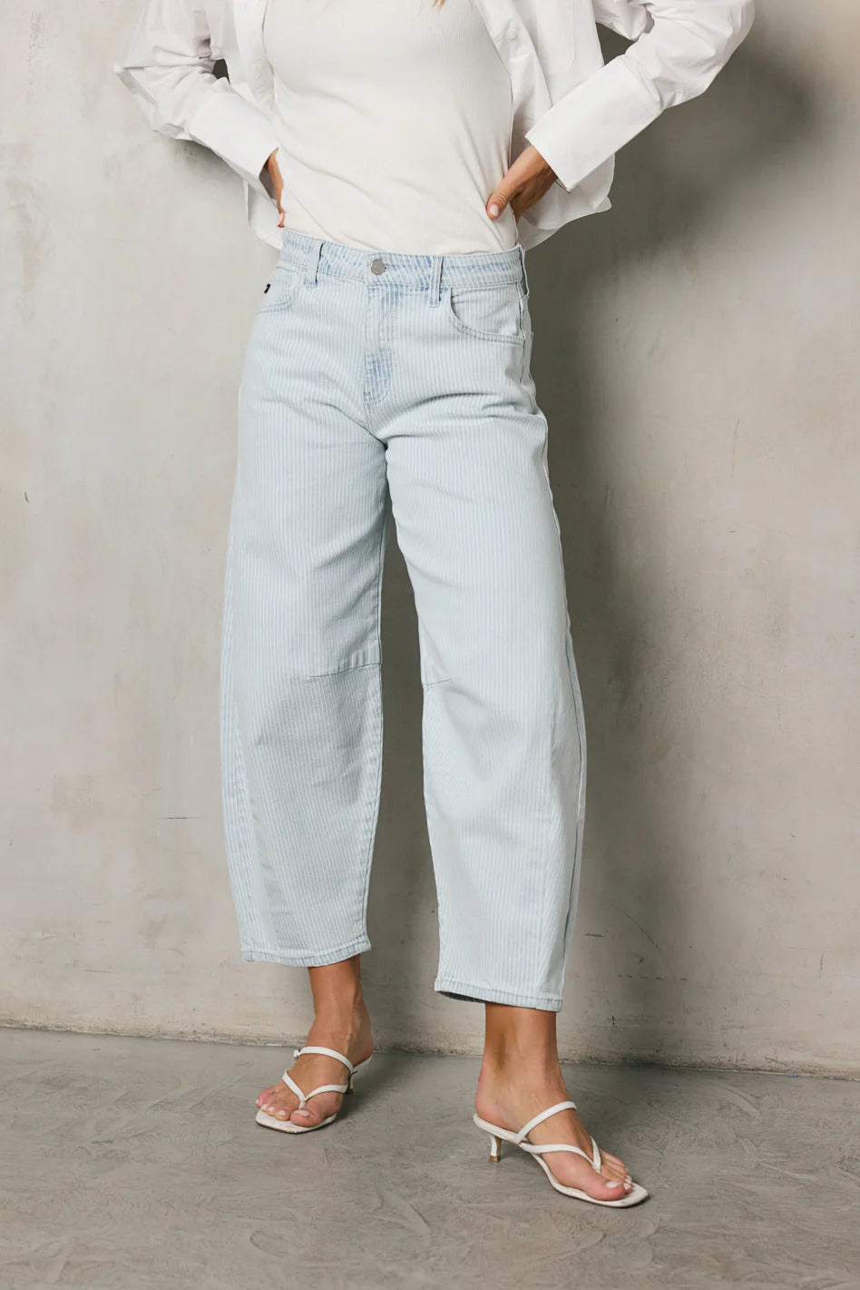 Striped Barrel Jeans C449