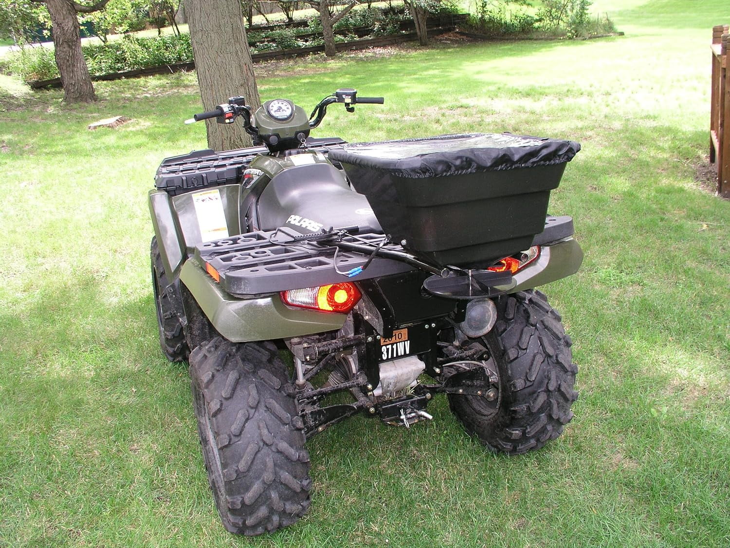 12V 80 Pound Broadcast Seed & Fertilizer Spreader J43053