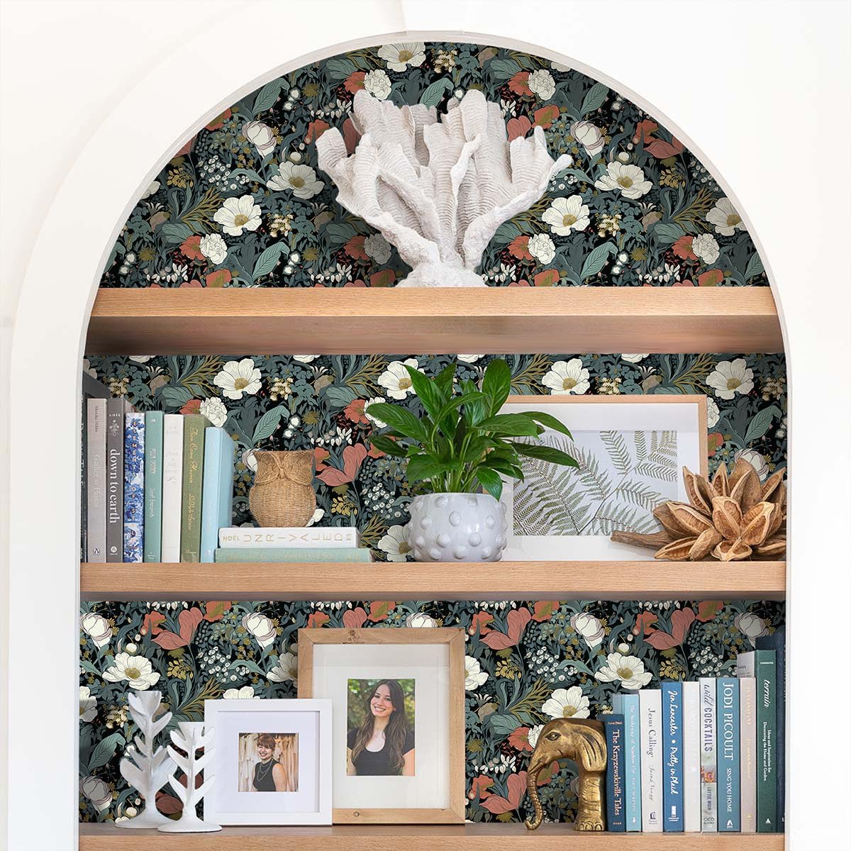 15.7inch x 118.1inch Green Leaf Floral Peel and Stick Wallpaper P977531