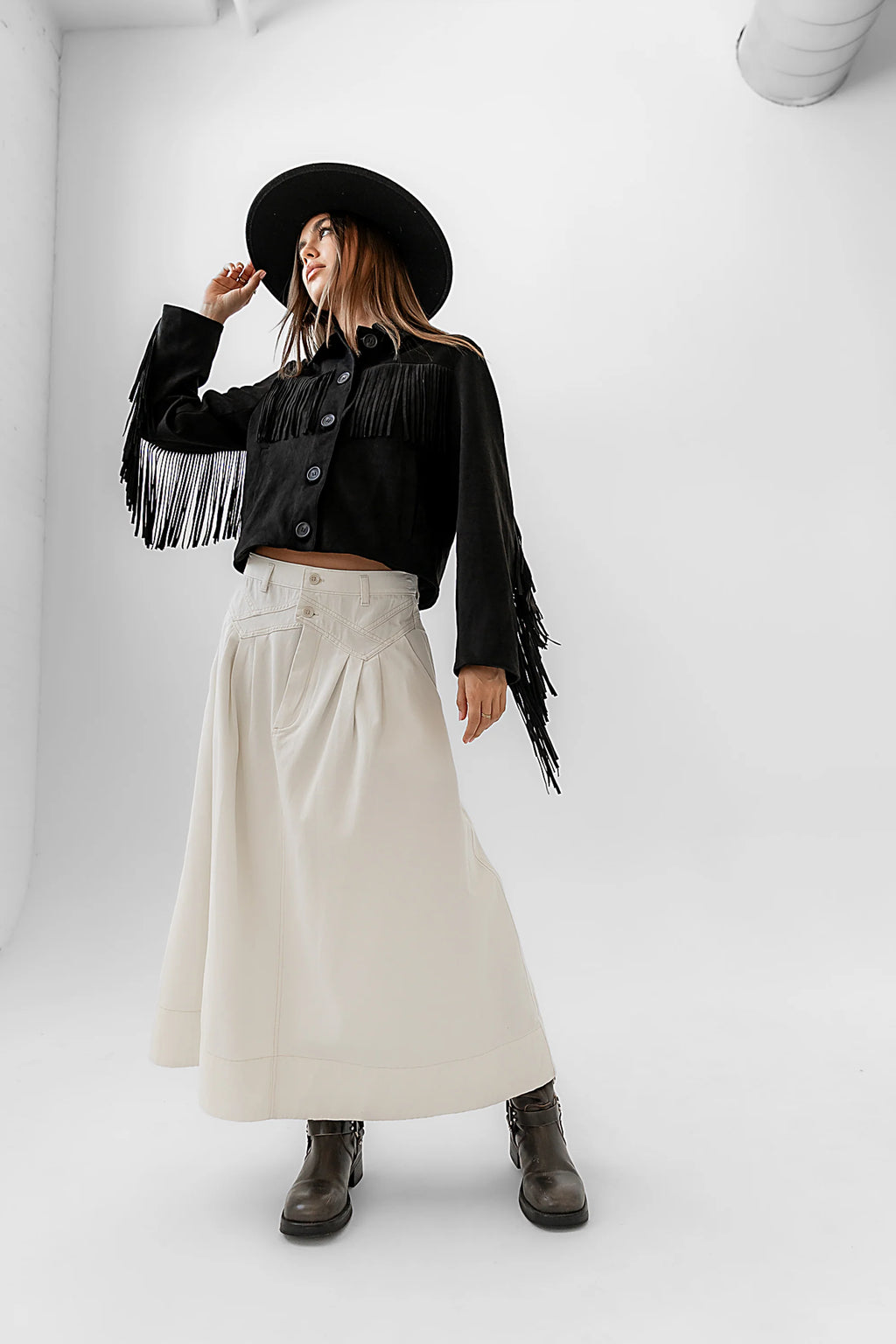 Black Fringe Jacket Z541